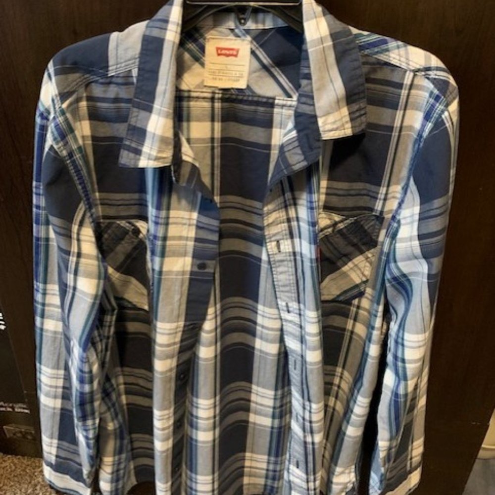 Levis Long Sleeve Button Up L